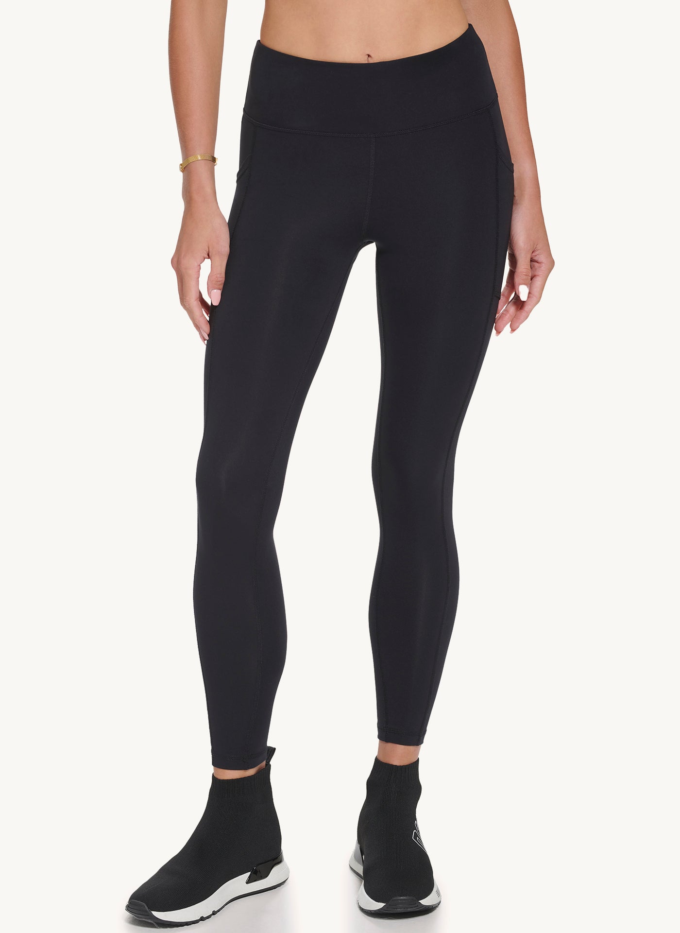 2 Tone Seamless Short Sleeve Hug & Lift Tight