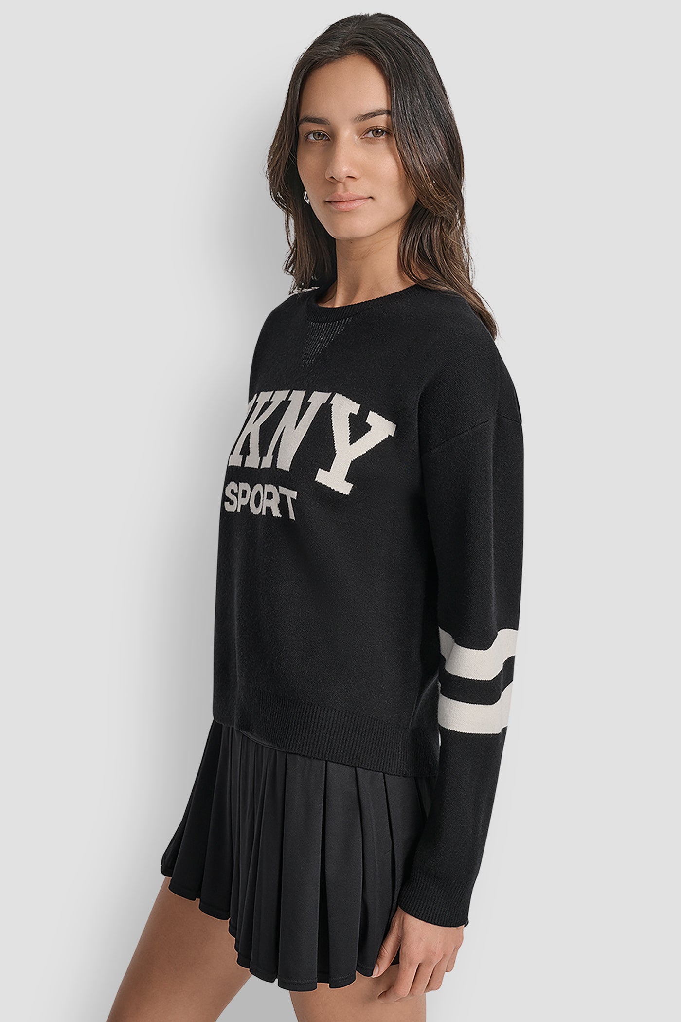 CREW NECK PULLOVER SWEATER
