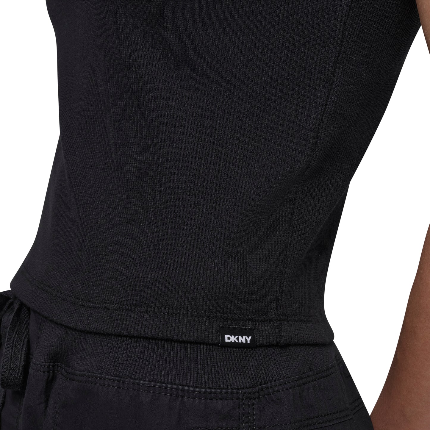 RIBBED HIGH NECK TANK