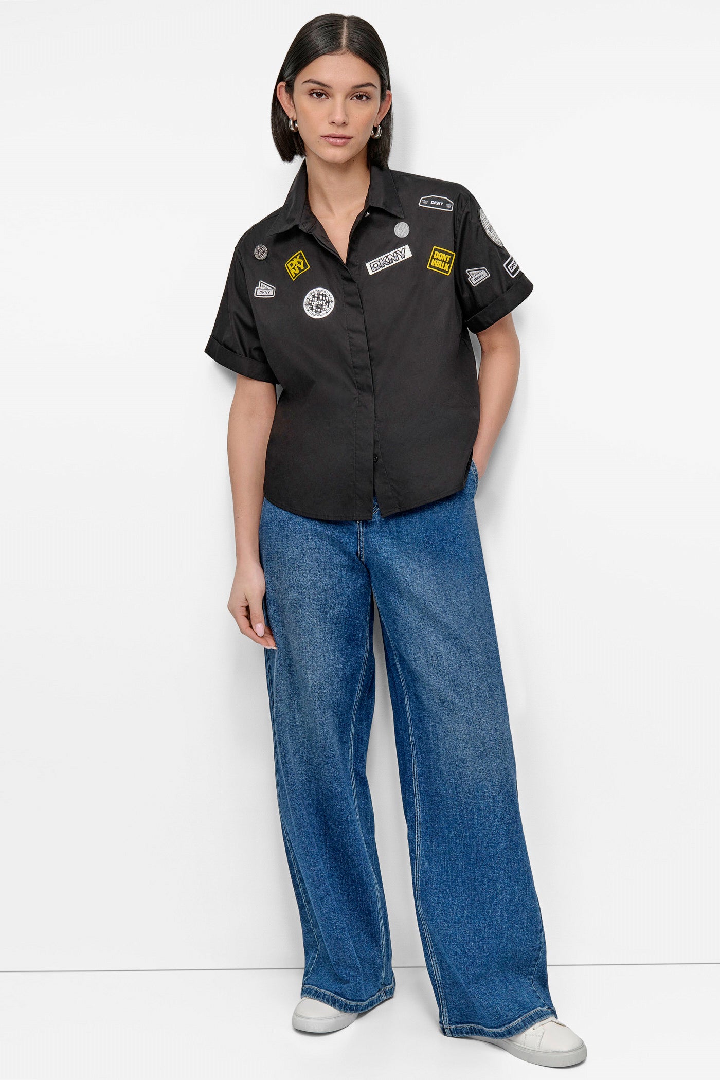 SHORT SLEEVE COLLARD PINS TEE