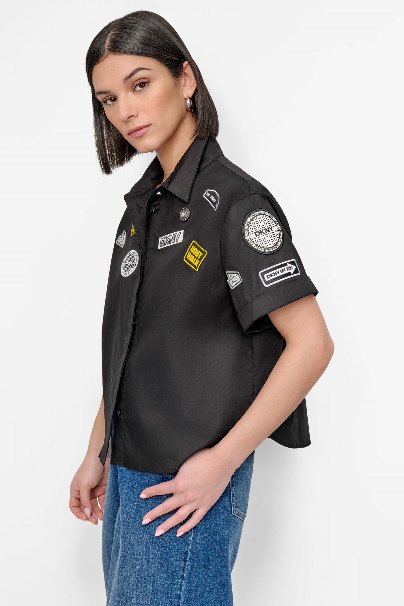 SHORT SLEEVE COLLARD PINS TEE