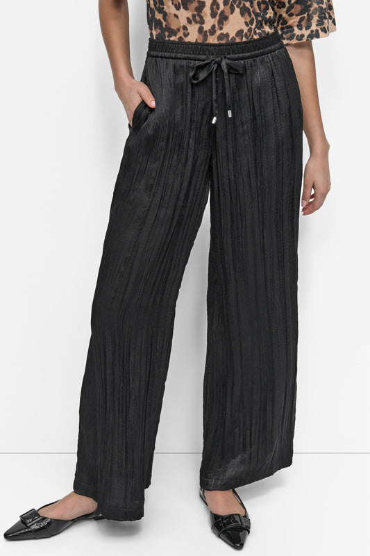بنطال بساق واسعة مع طيات وكشكشة