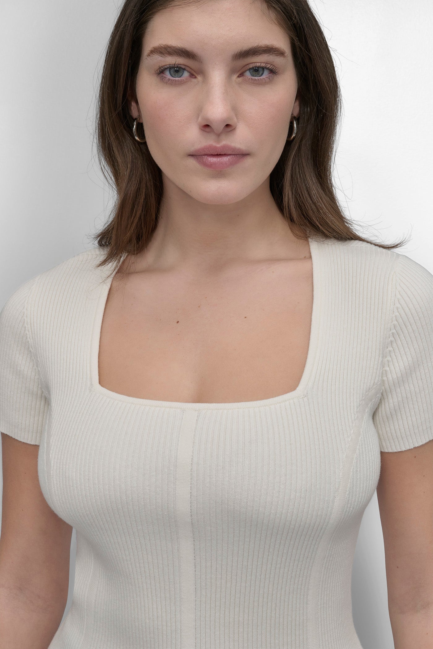 CAP SLEEVES SQUARE NECK TOP