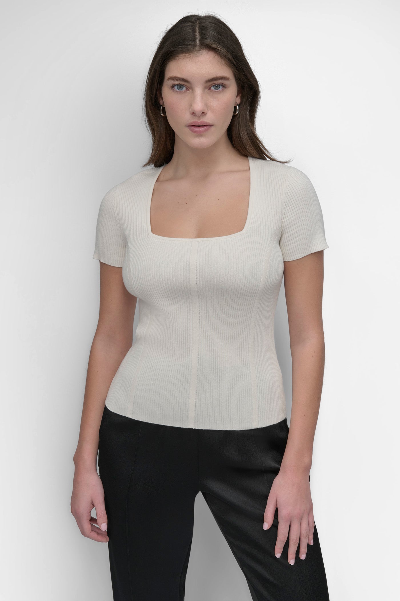 CAP SLEEVES SQUARE NECK TOP