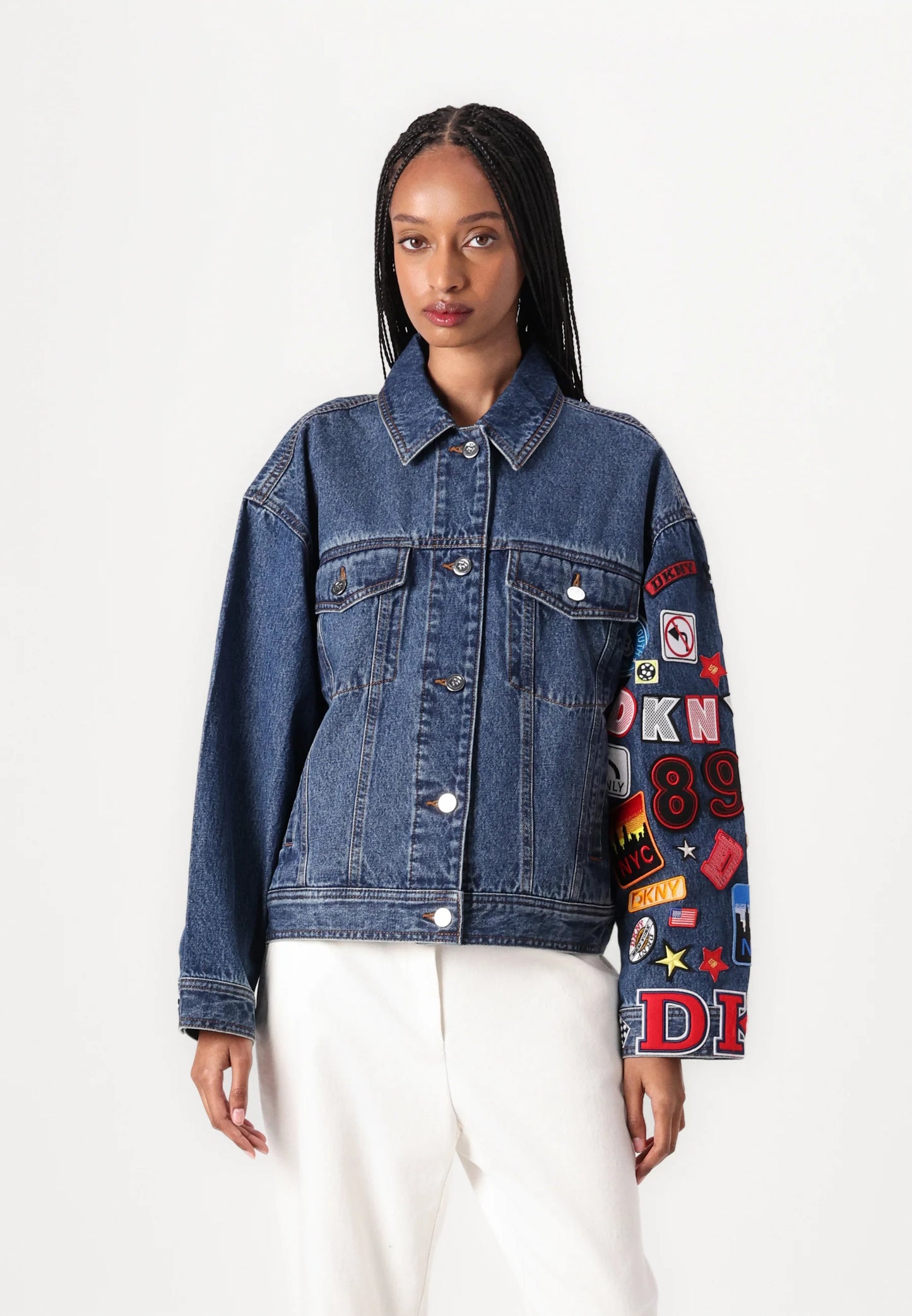LONG SLEEVED DENIM JACKET WITH PATCHES