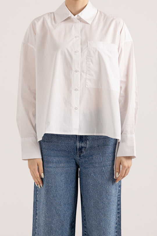 LONG SLEEVE HIGH-LOW BUTTON DOWN SHIRT WITH CHEST POCKET