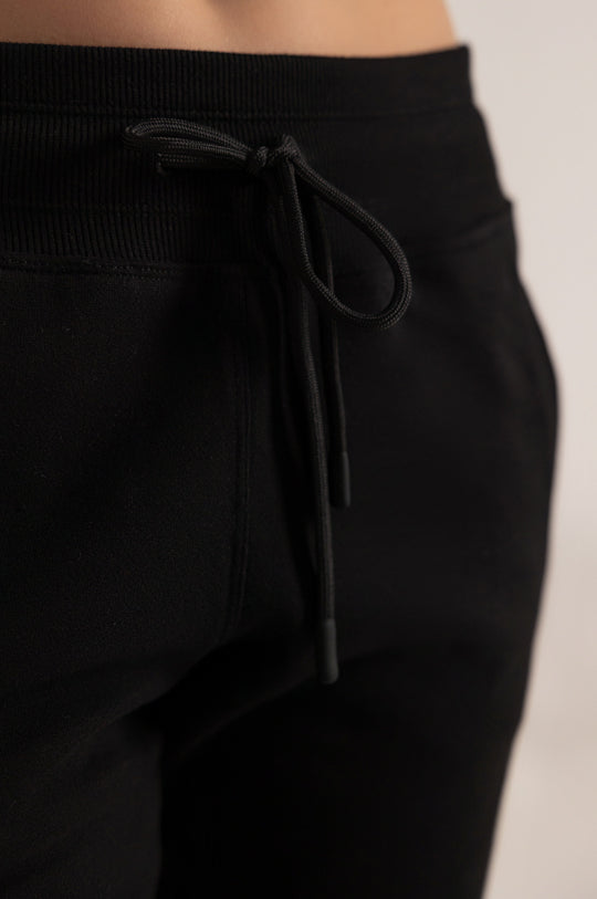 STACKED EMBROIDERED LOGO RELAXED JOGGER WITH POCKETS