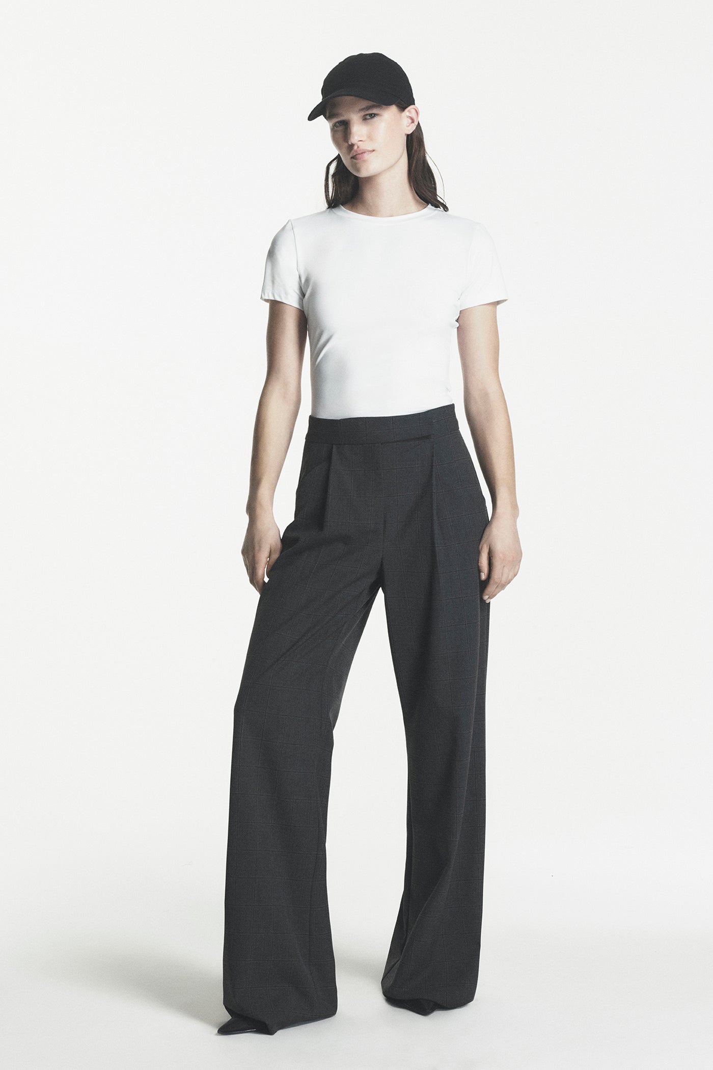 High-Rise Wide-Leg Pant