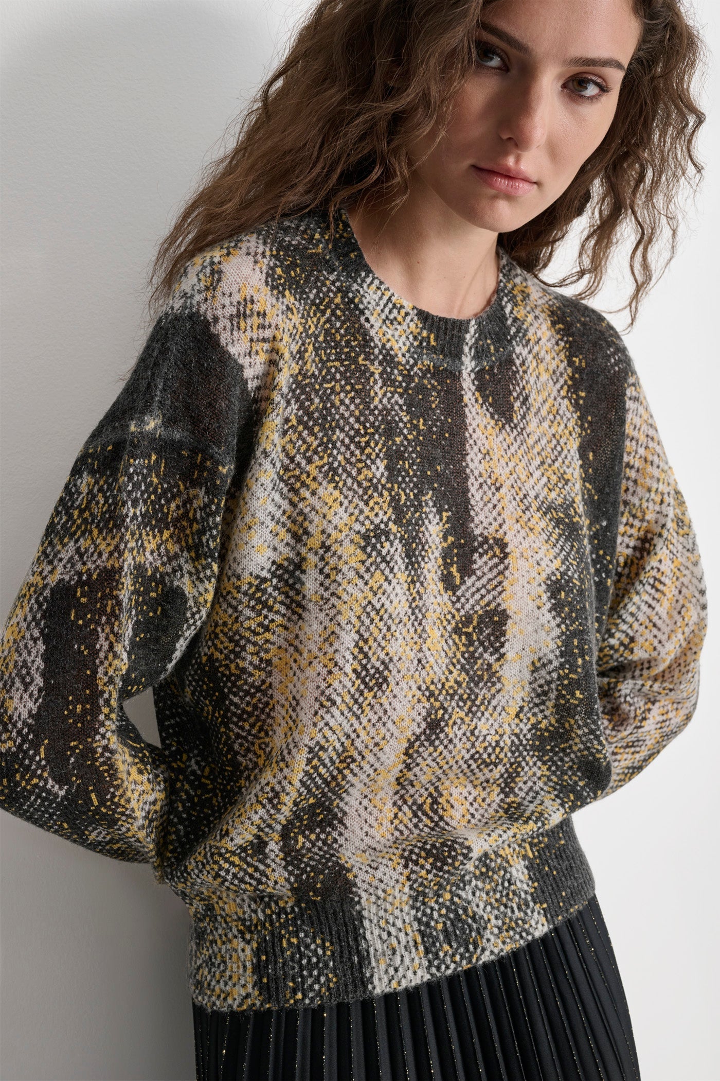 LONG SLEEVE BRUSHED PRINTED MOHAIR SWEATER