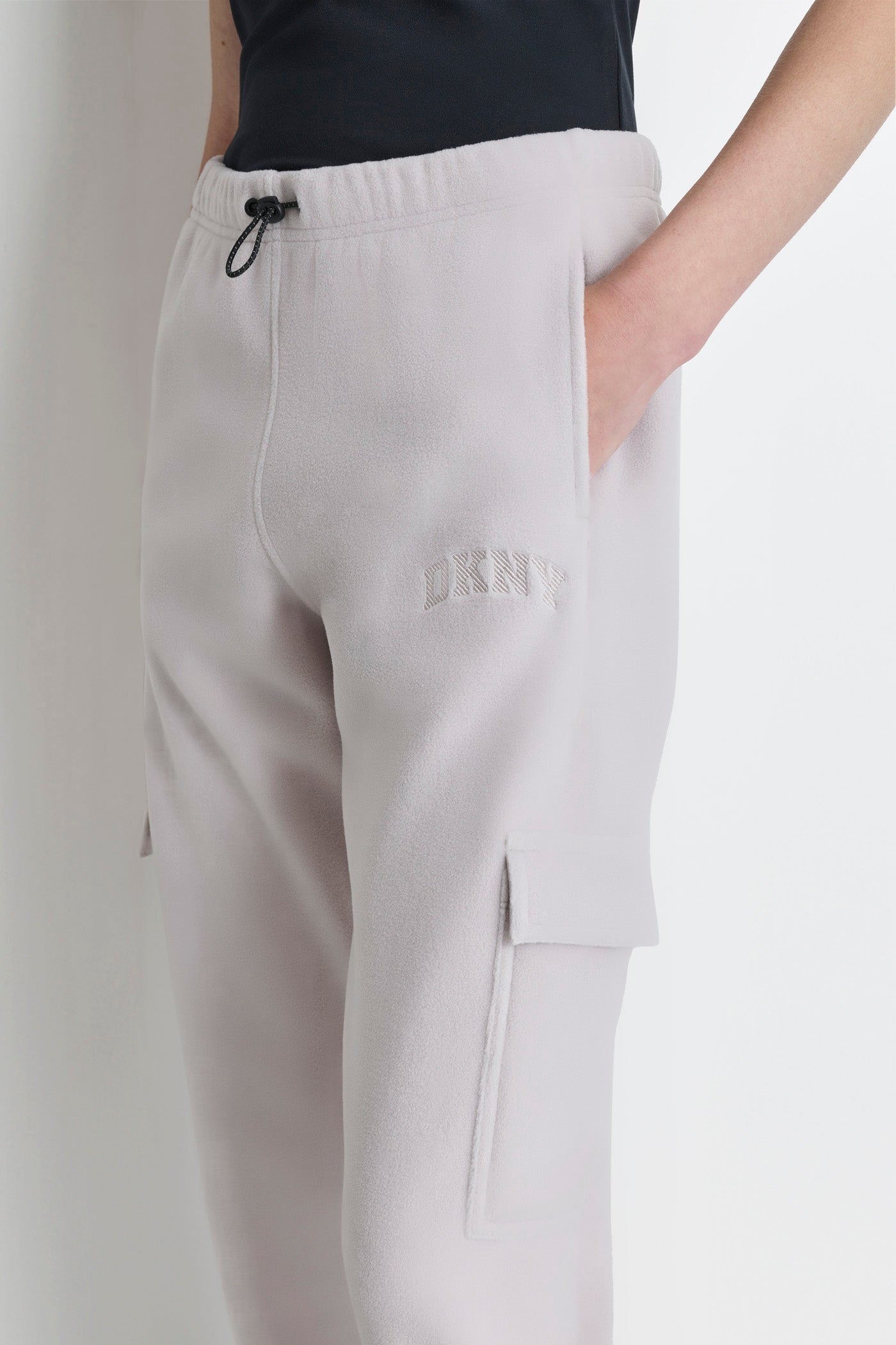 CARGO JOGGER WITH EMBOSSED LOGO