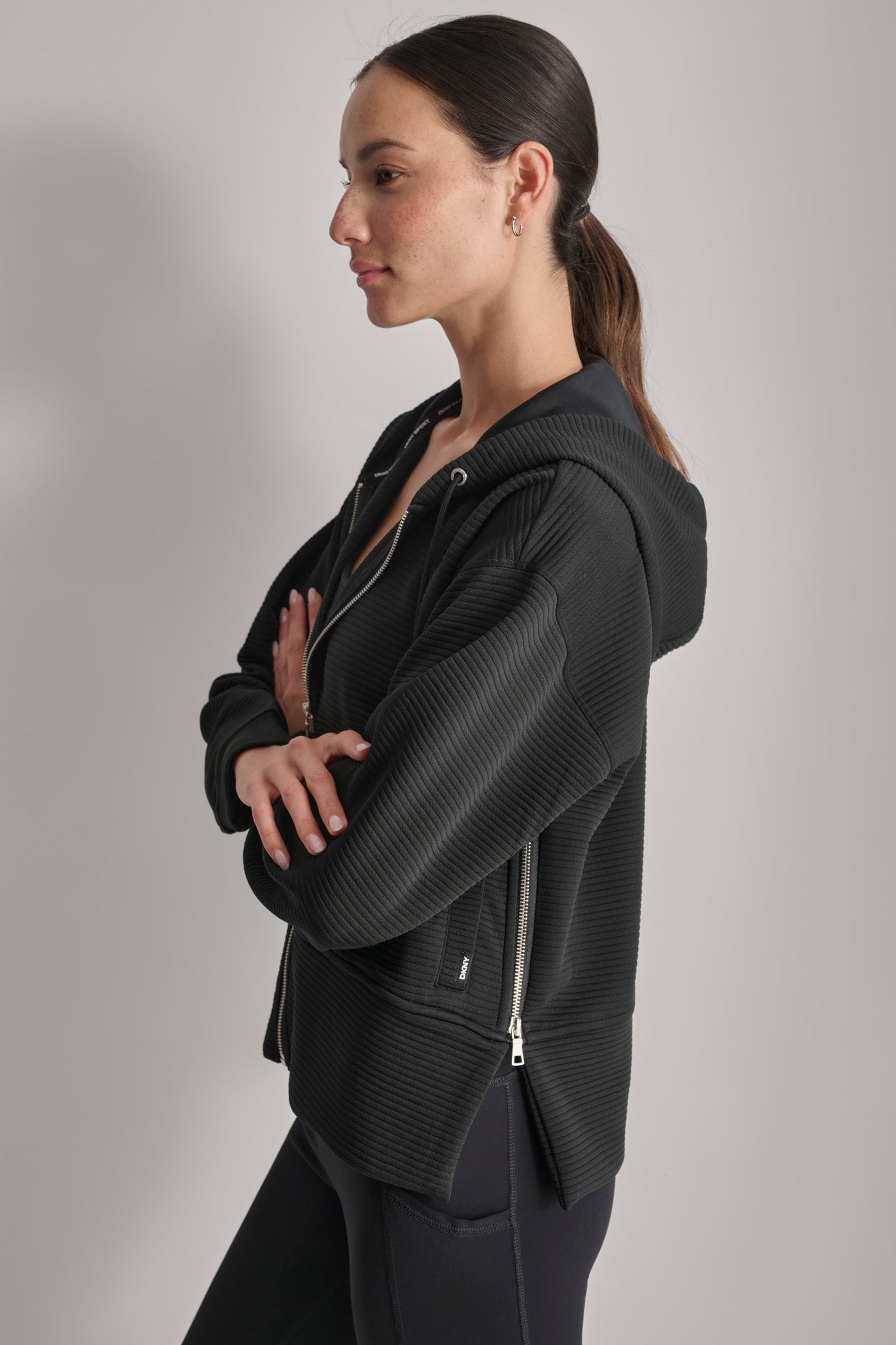 FULL ZIP HOODIE WITH POCKETS