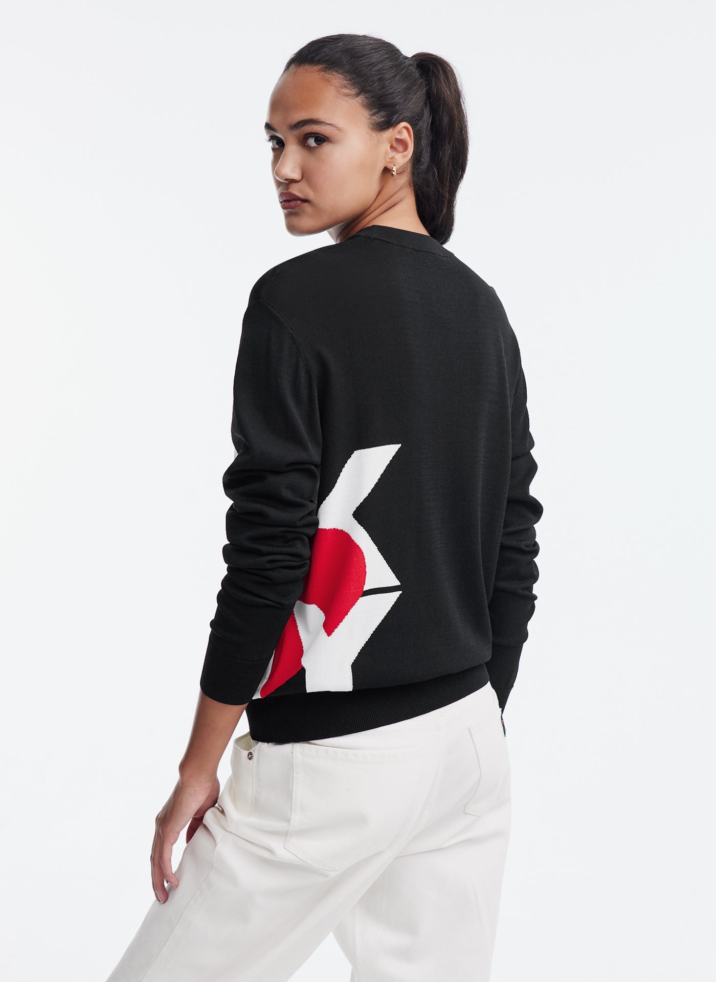 Long Sleeve Crew Neck Sweater With Logo