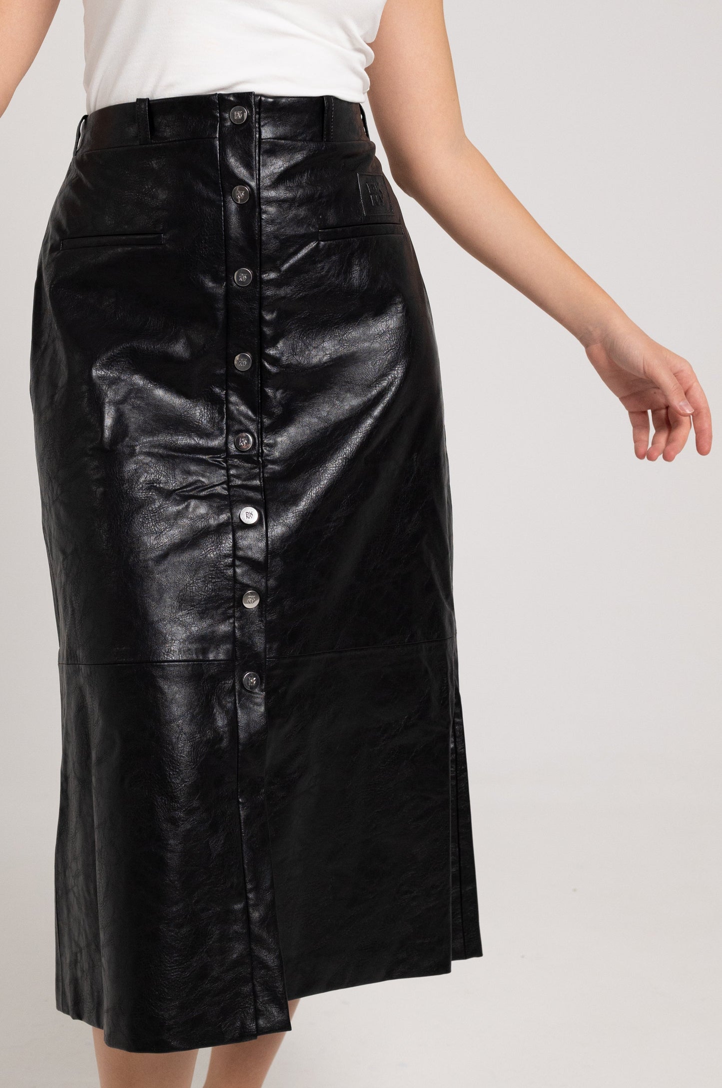 VEGAN LEATHER SKIRT