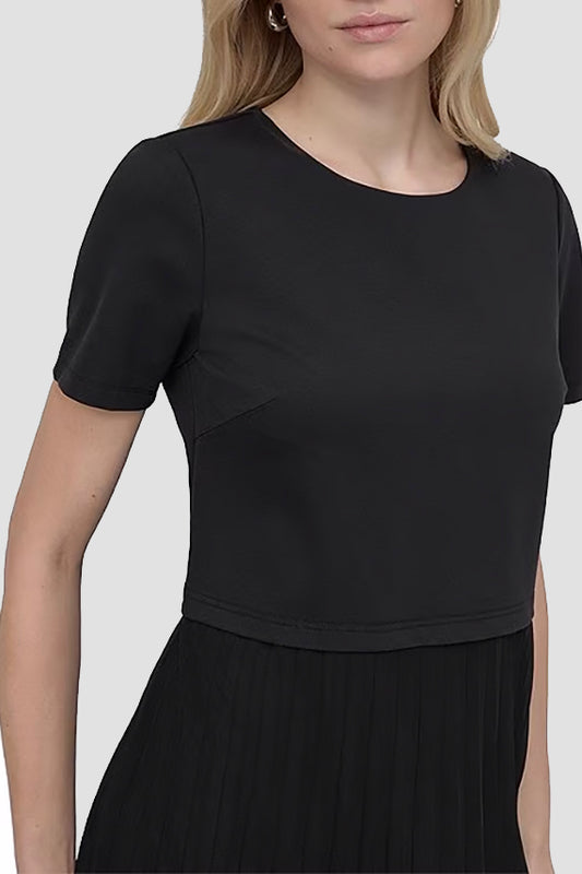 بلوزة برقبة دائرية S/S مع PL