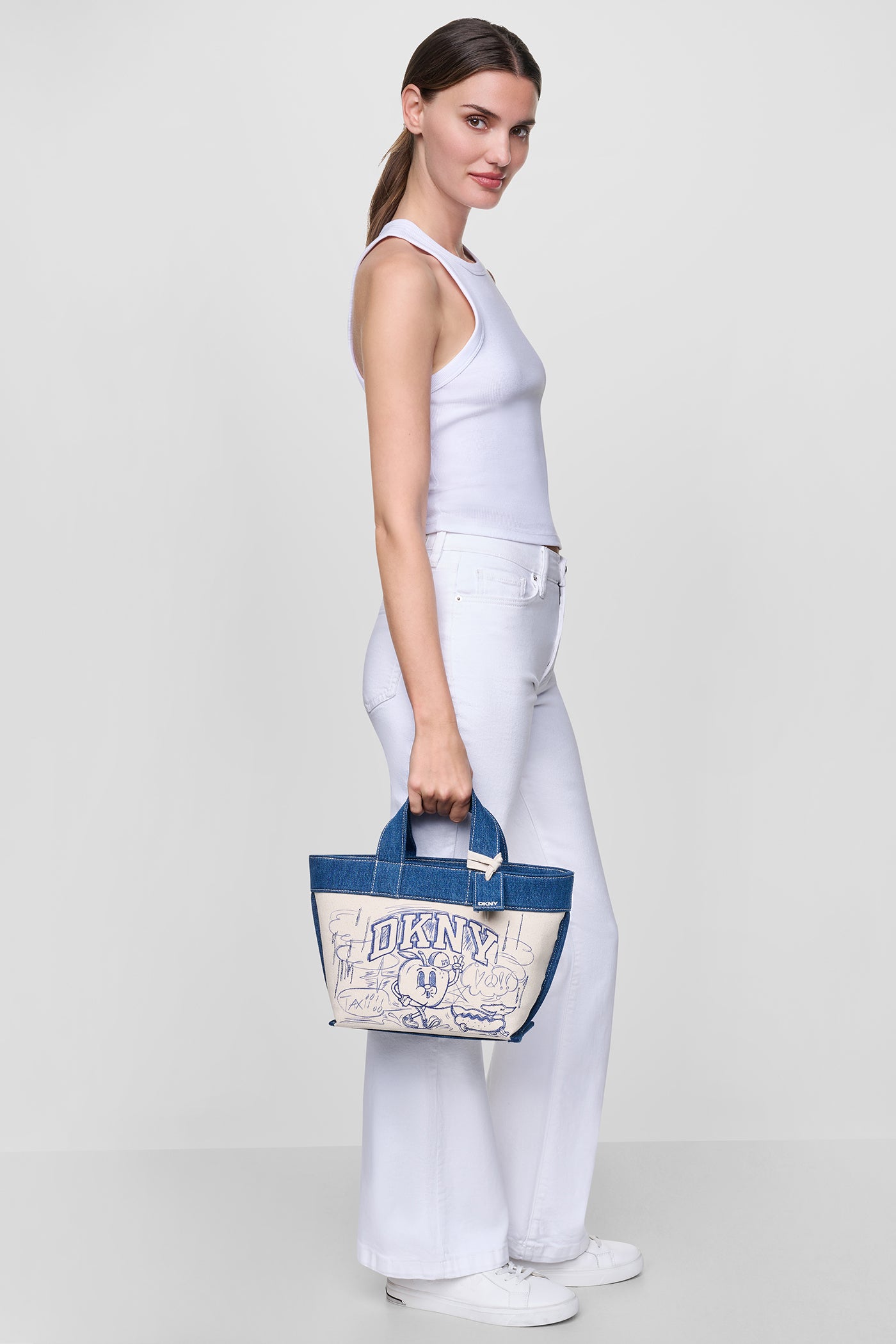 BRADY SMALL CROSSBODY