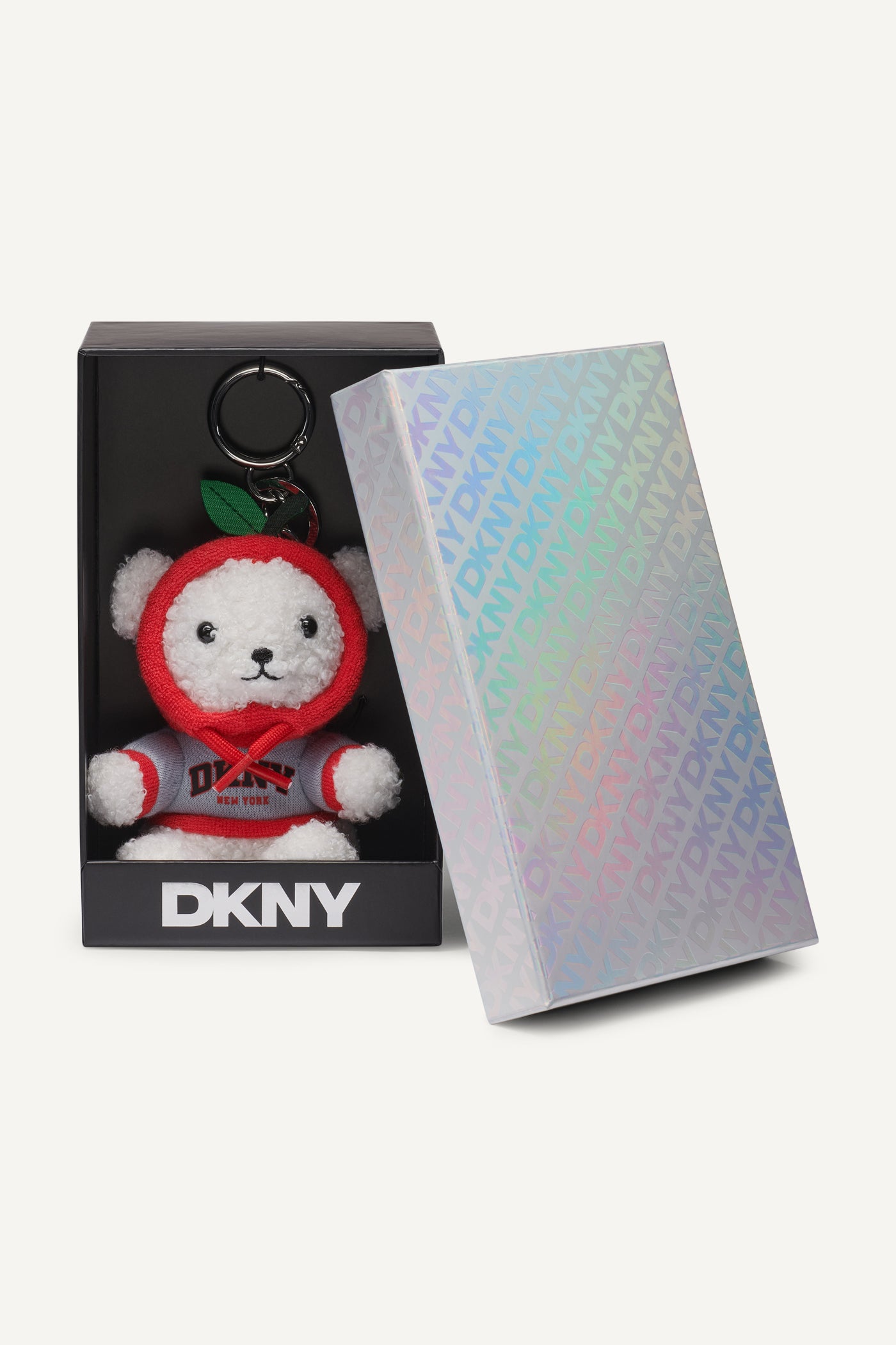 تعليقة بتصميم دب مغلفة في علبة