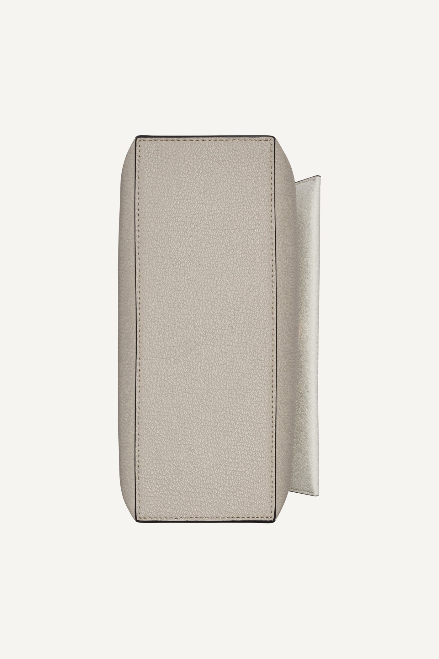 حقيبة كروس أليا بغطاء قلاب