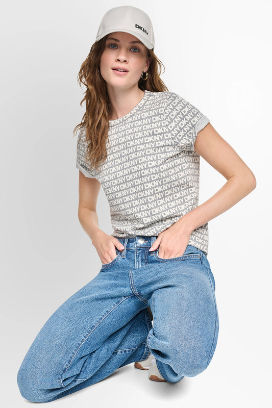 ESSENTIAL LOGO TEE