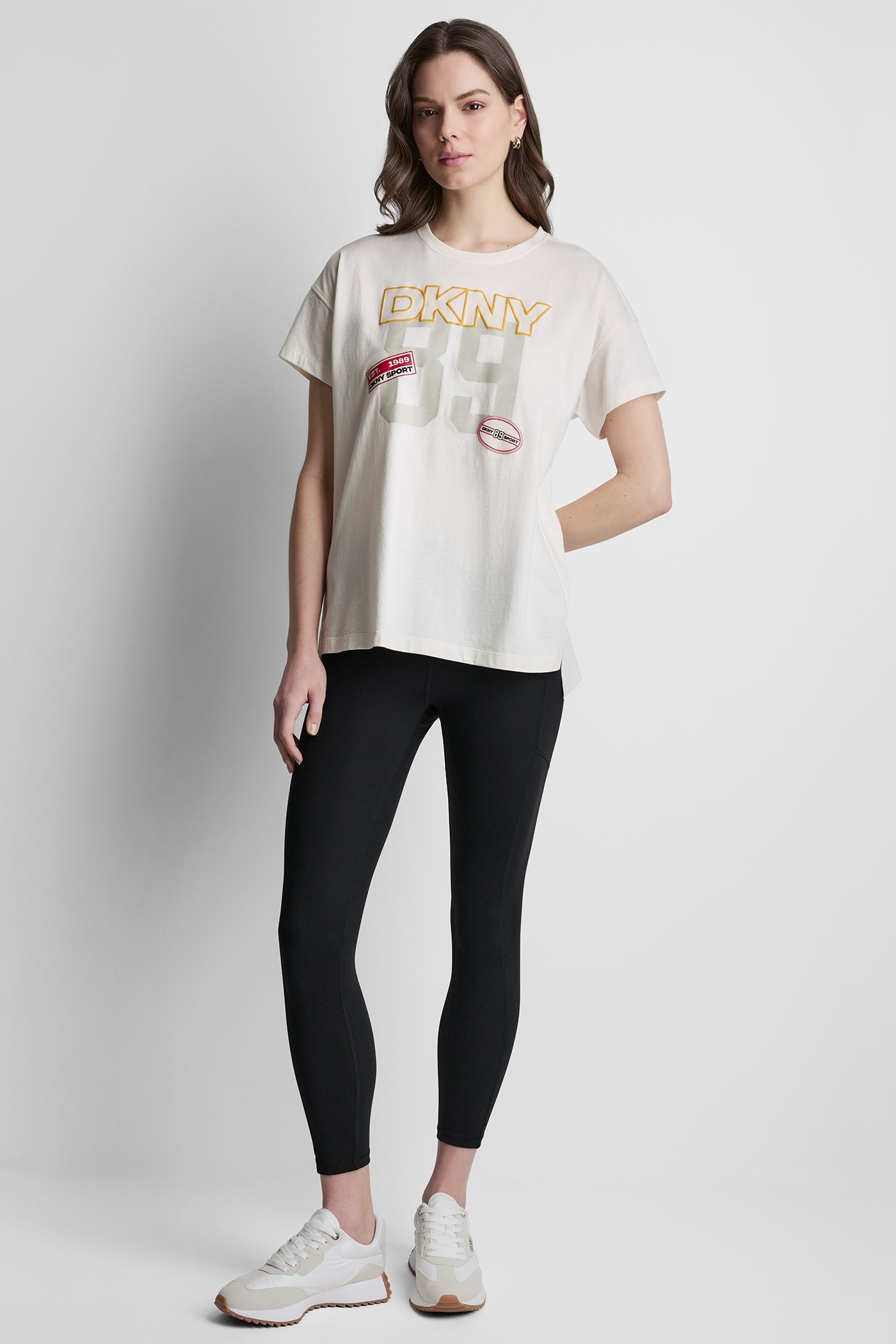 COTTON AND MODAL-BLEND COLLEGIATE LOGO HI-LOW TEE