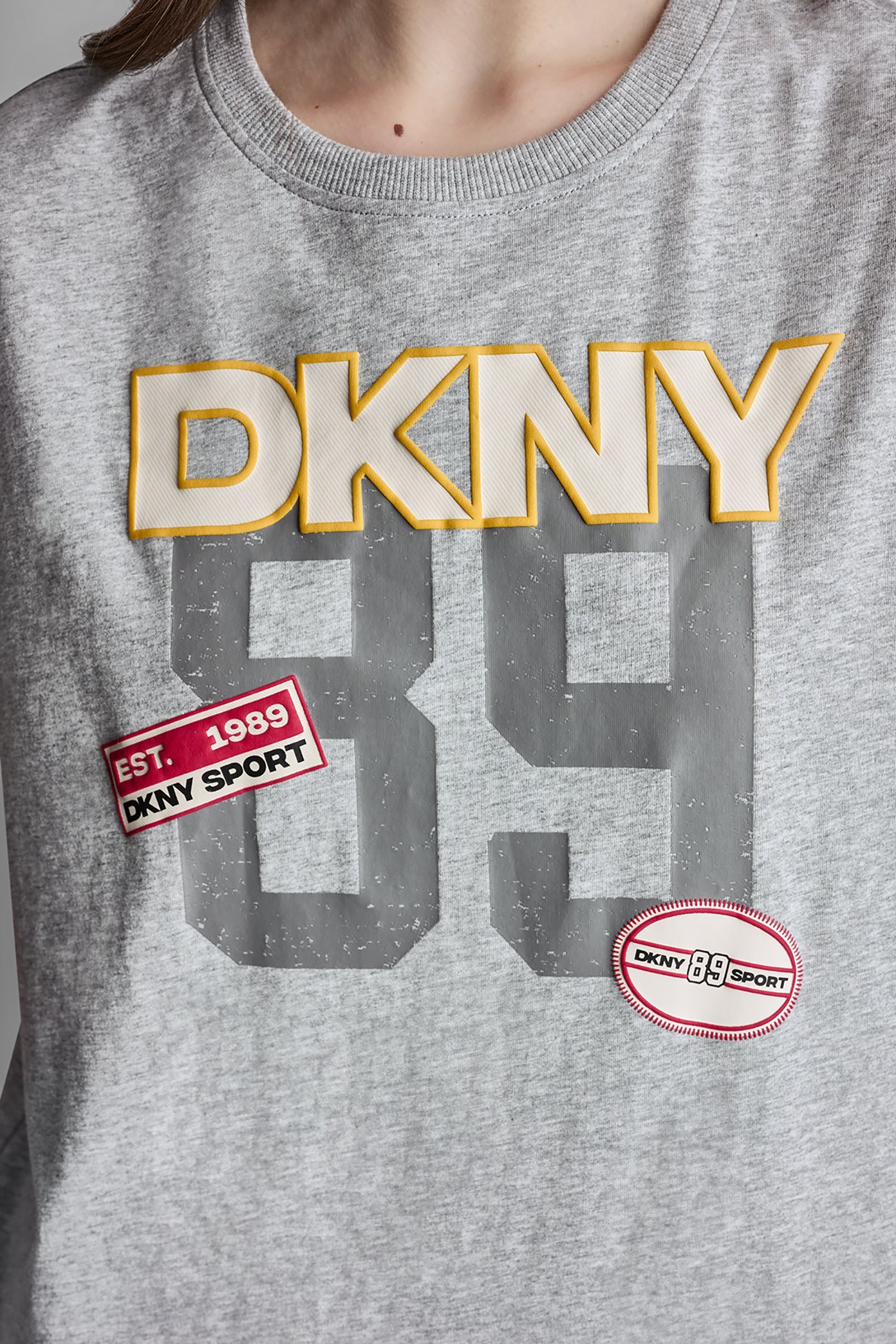 DKNY SPORT CAMPUS