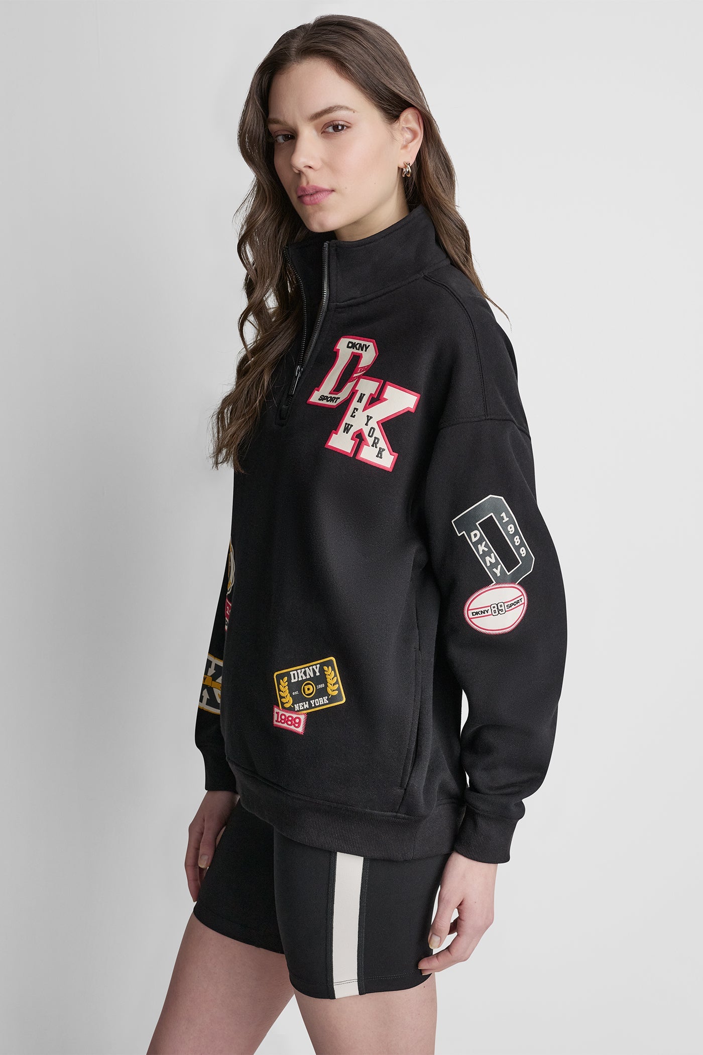 DKNY SPORT CAMPUS
