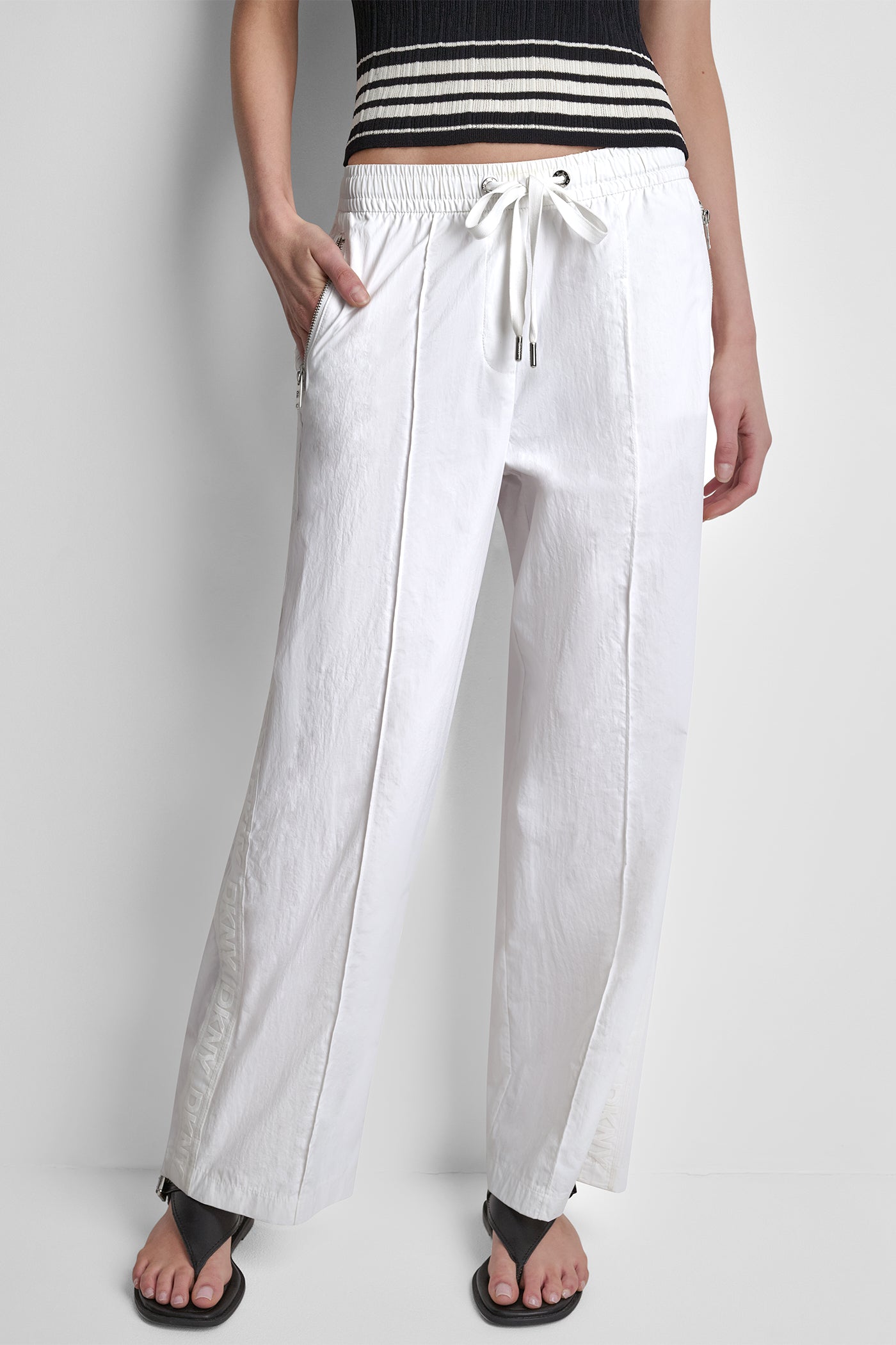 FRNT SEAM NYLON LOGO