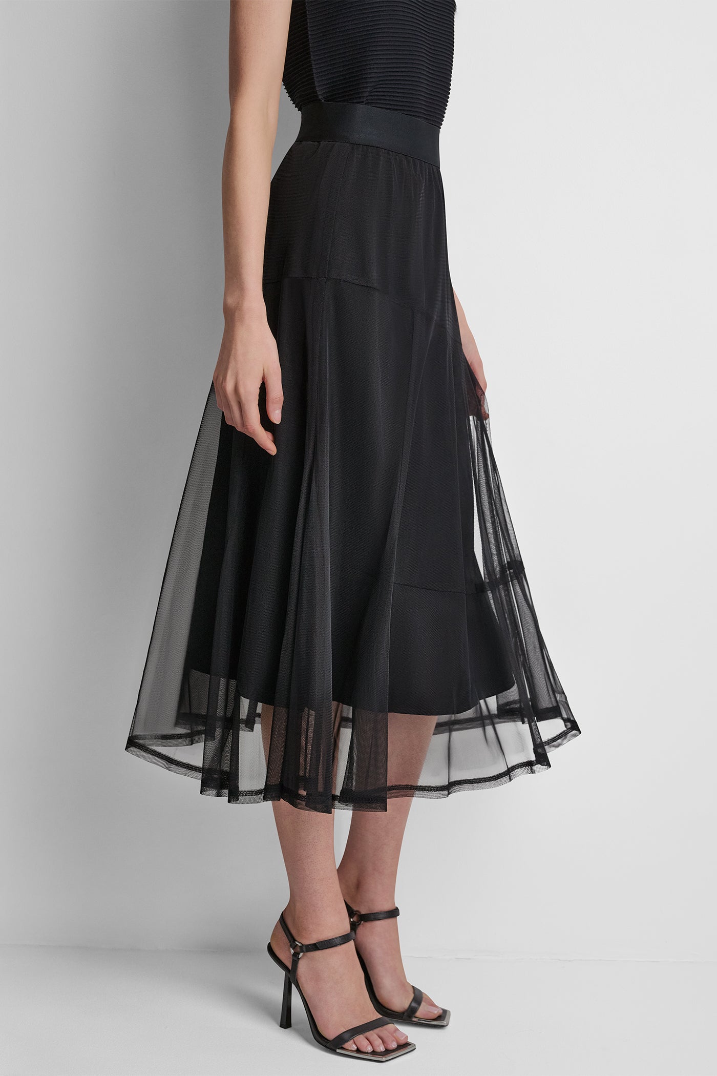 LAYERED MESH SKIRT