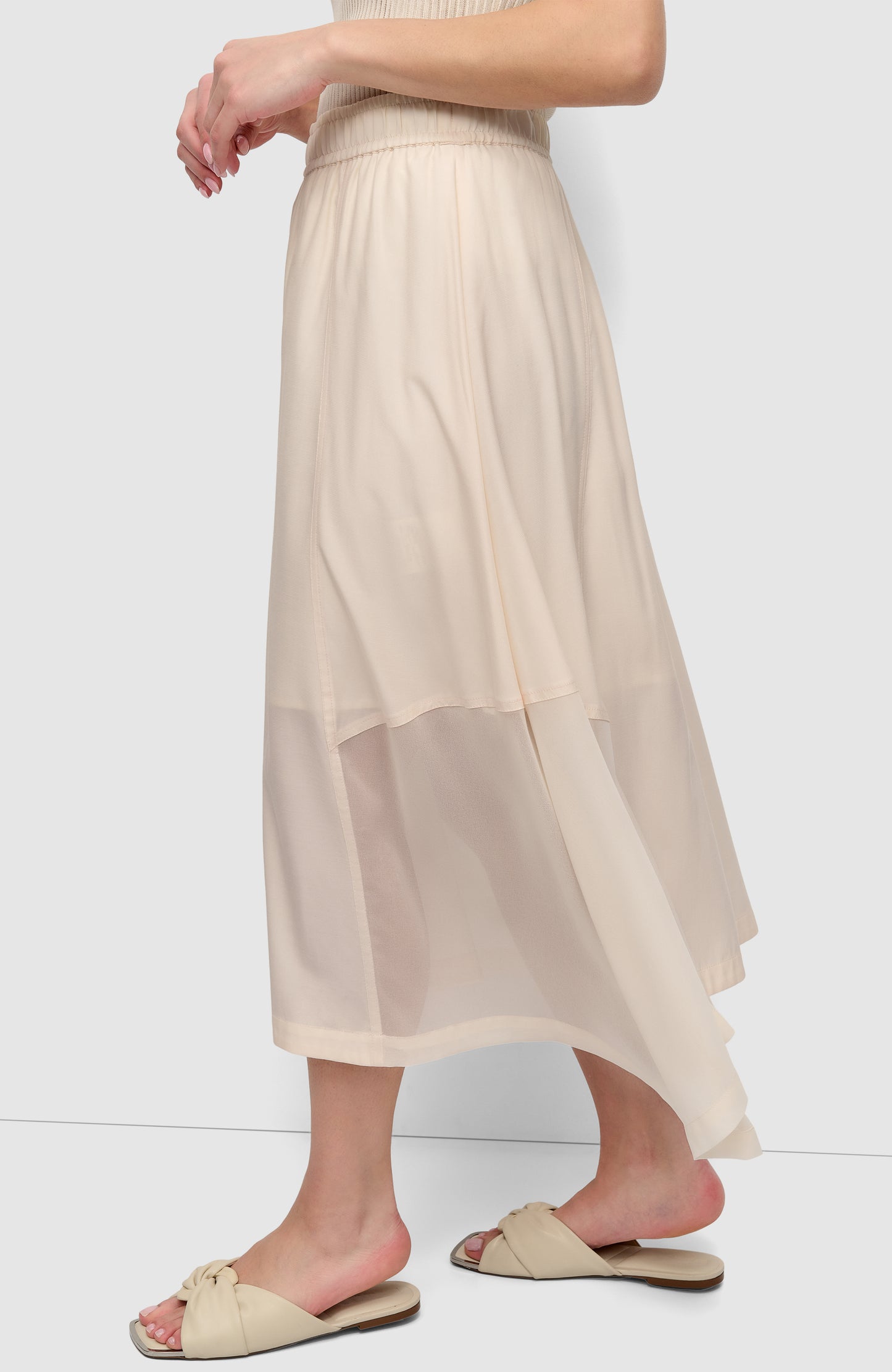 HANDKERCHIEF HEM SKIRT