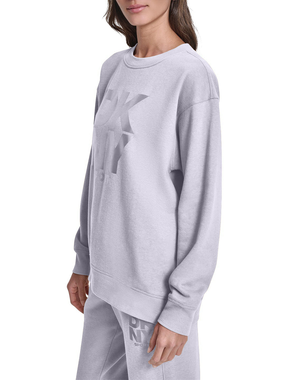 DKNY LG CREW NECK SWEATSHIRT