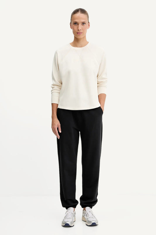 CREW NECK LOGO SWEATER