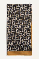 وشاح مستطيل بشعار