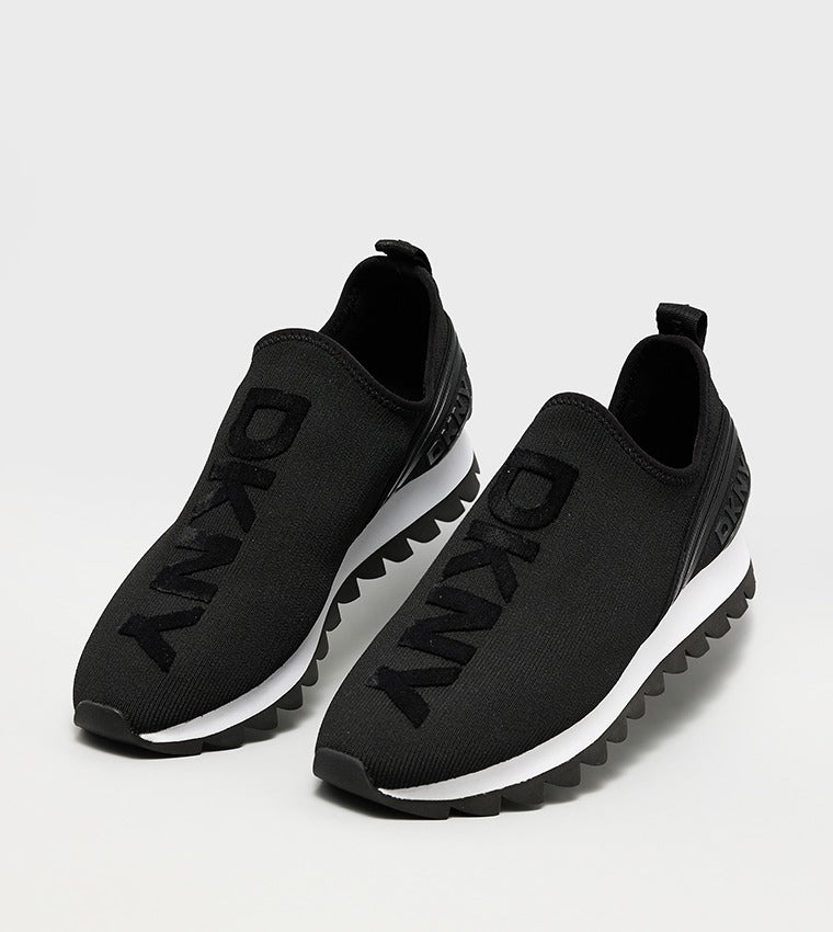 ABBI SLIP ON SNEAKER
