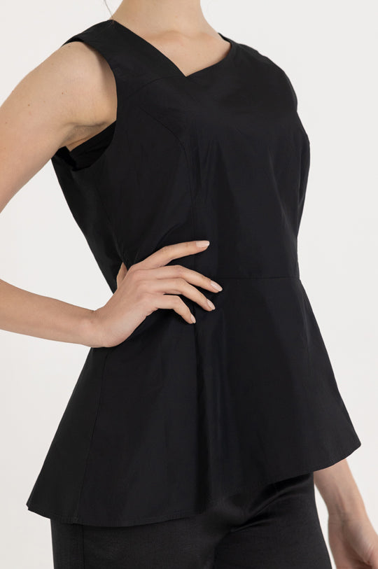 SLEEVELESS DRAPED ASYMMETRIC TOP