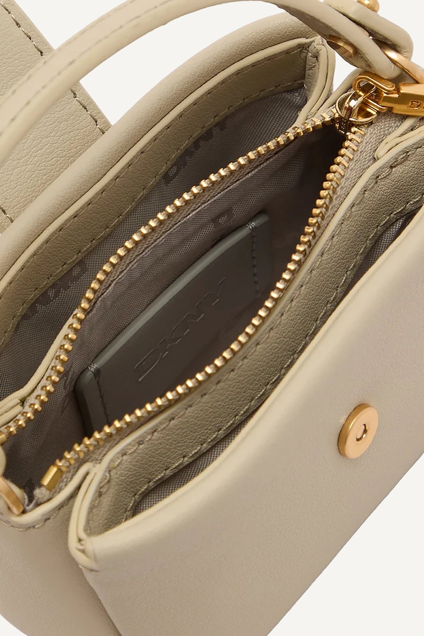 حقيبة كروس دارسي بالحجم مايكرو