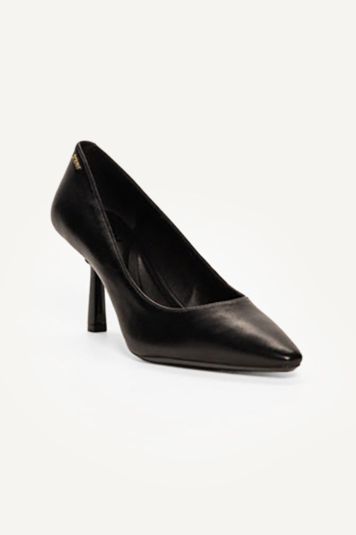 NY CORE PUMPS