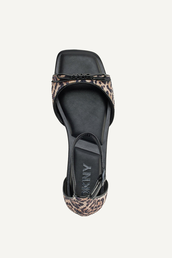 DAZEY FLAT W/ ANKLE STRAP