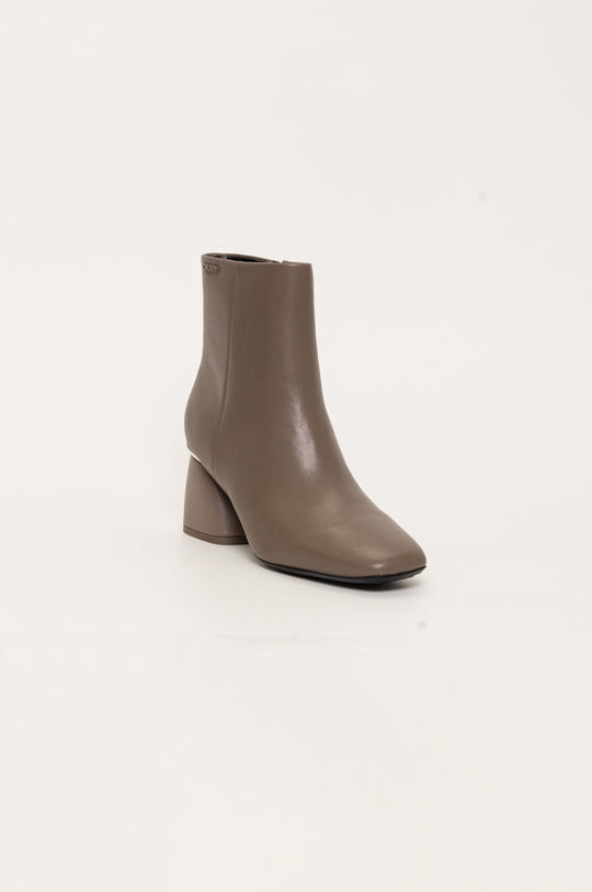 CALEENA HELLED BOOTS