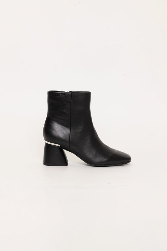 CALEENA HELLED BOOTS