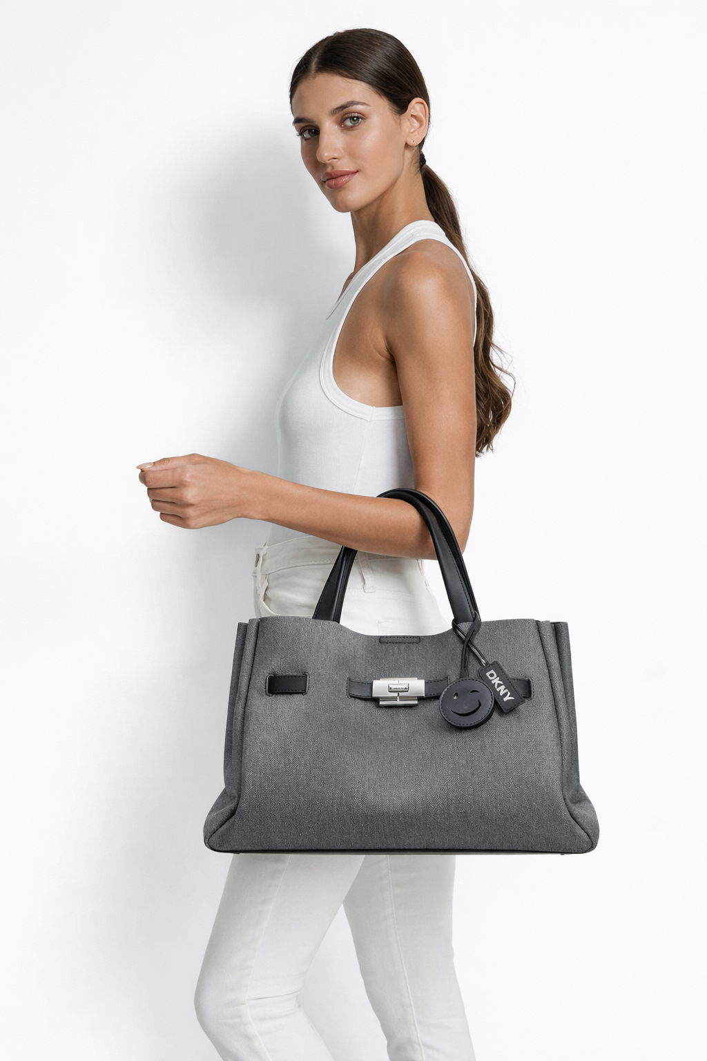 حقيبة ساتشيل برايار بحجم كبير